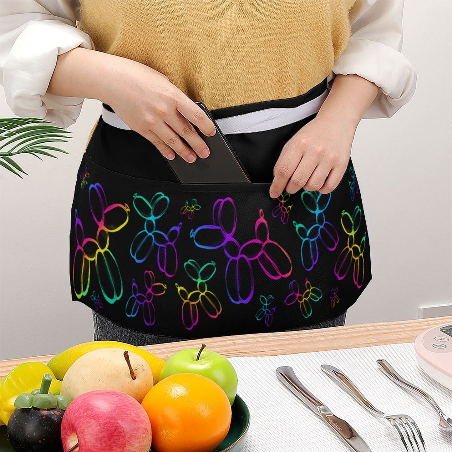 Balloon twister apron with pockets
