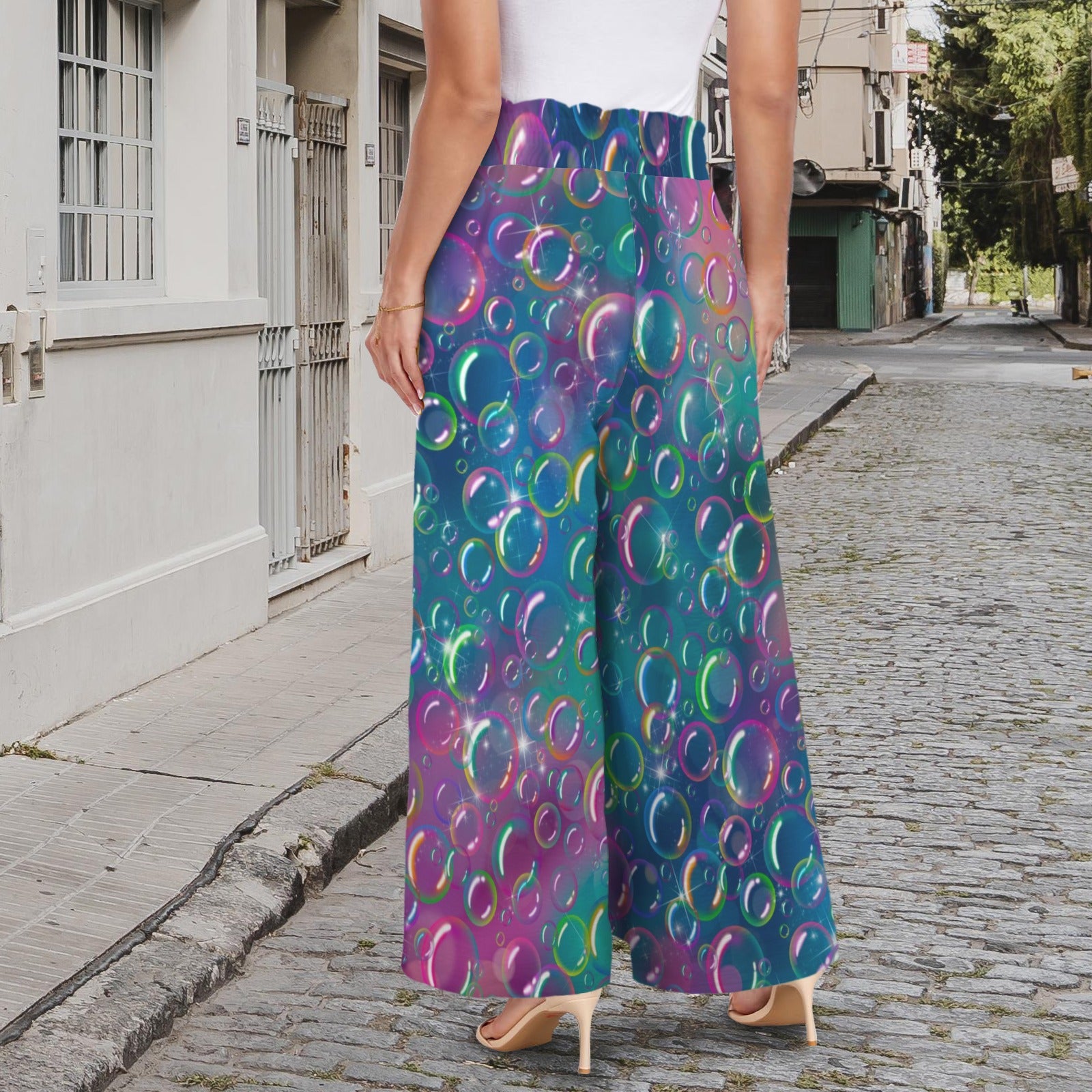 Wide leg pants with bubble design for bubble artists
