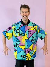 Load image into Gallery viewer, Balloon twister Shirt blue yellow and purple