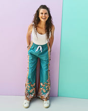 Load image into Gallery viewer, High Waisted Balloon Dog Flared Pants