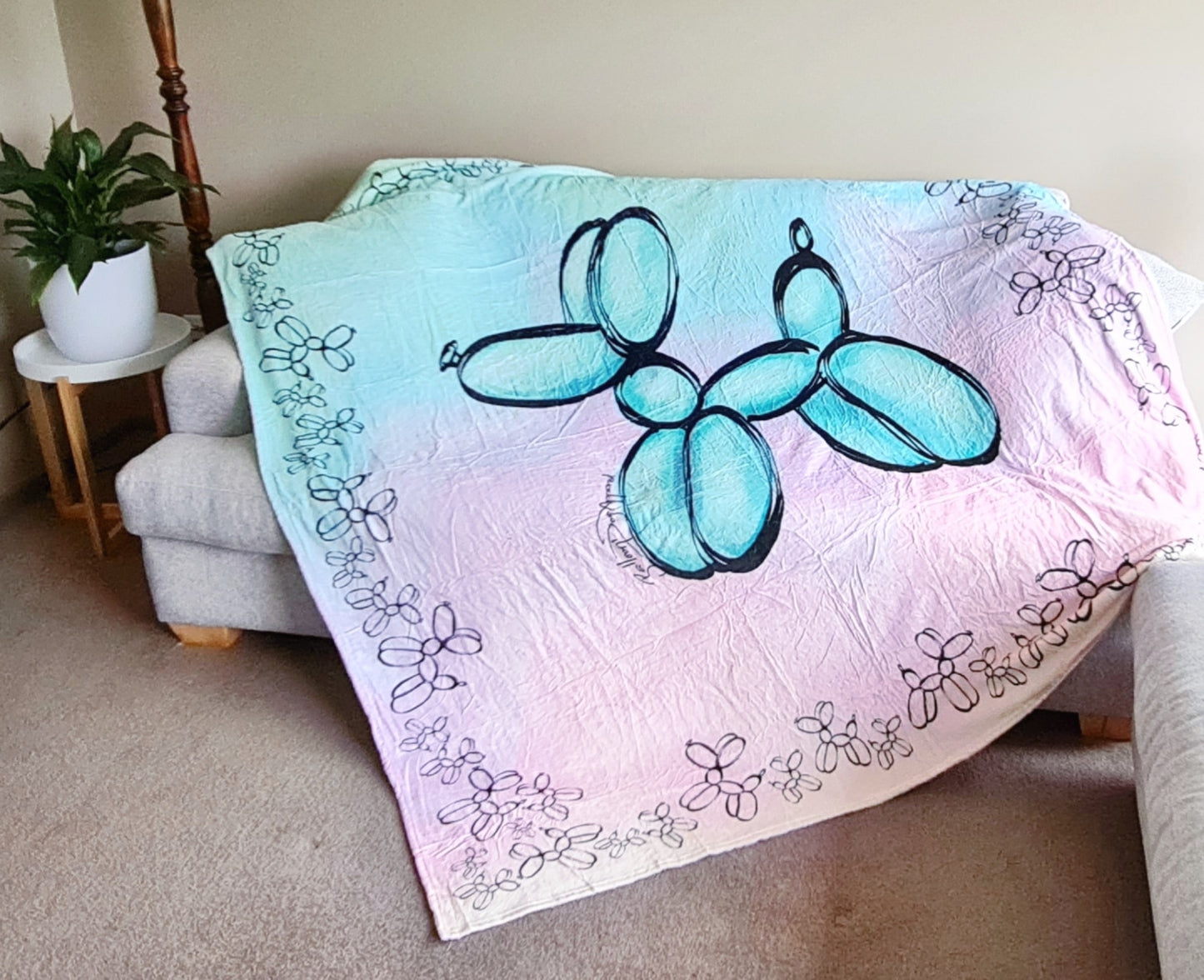 Fleecy Balloon Dog Blanket Perfect Gift