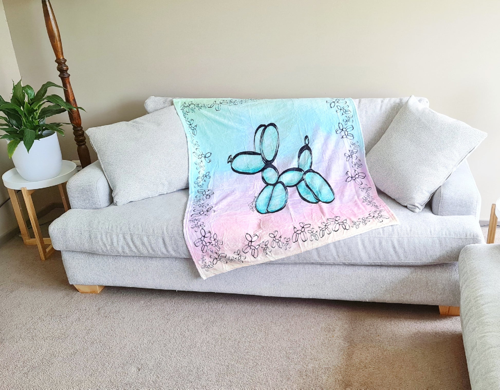 Pastel micro fleece balloon dog blanket