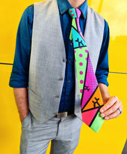 Load image into Gallery viewer, Fun Tie with balloon dogs for Professional Balloon Twisters